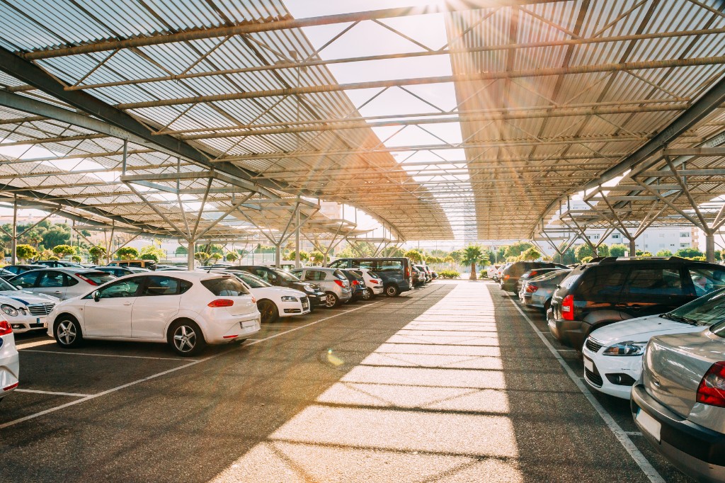 Covered commercial parking lot